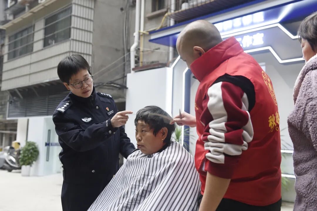 社区服务 三峡传媒网