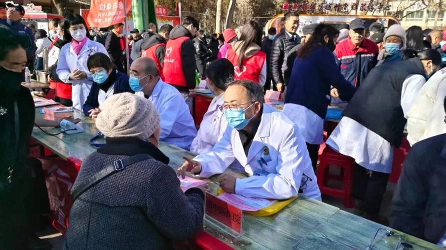酒泉市红十字会开展冬季红十字志愿服务系列活动