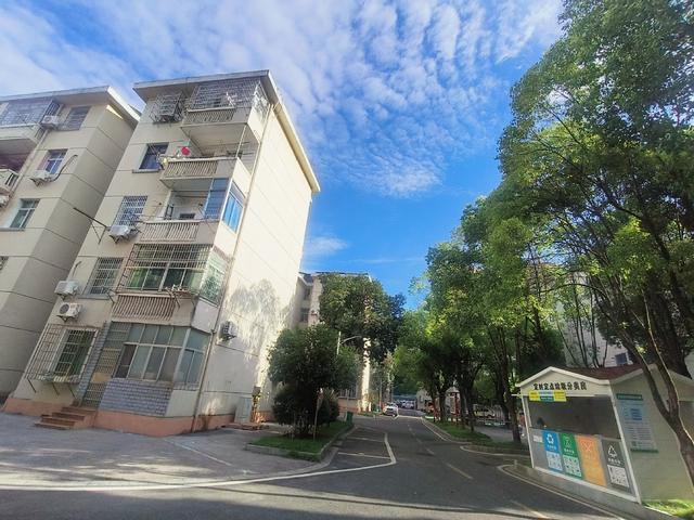 邻里互助 2026年老旧小区治理范本：市委宿舍小区华丽蝶变之路