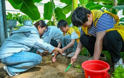 兰州新区全力推进“结对帮扶·爱心甘肃”工程建设