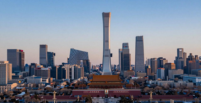 市委常委会召开会议传达学习习近平总书记新年贺词和重要指示精神研究我市“十五五”规划纲要和城市高质量发展实施意见等事项市委书记尹力主持会议