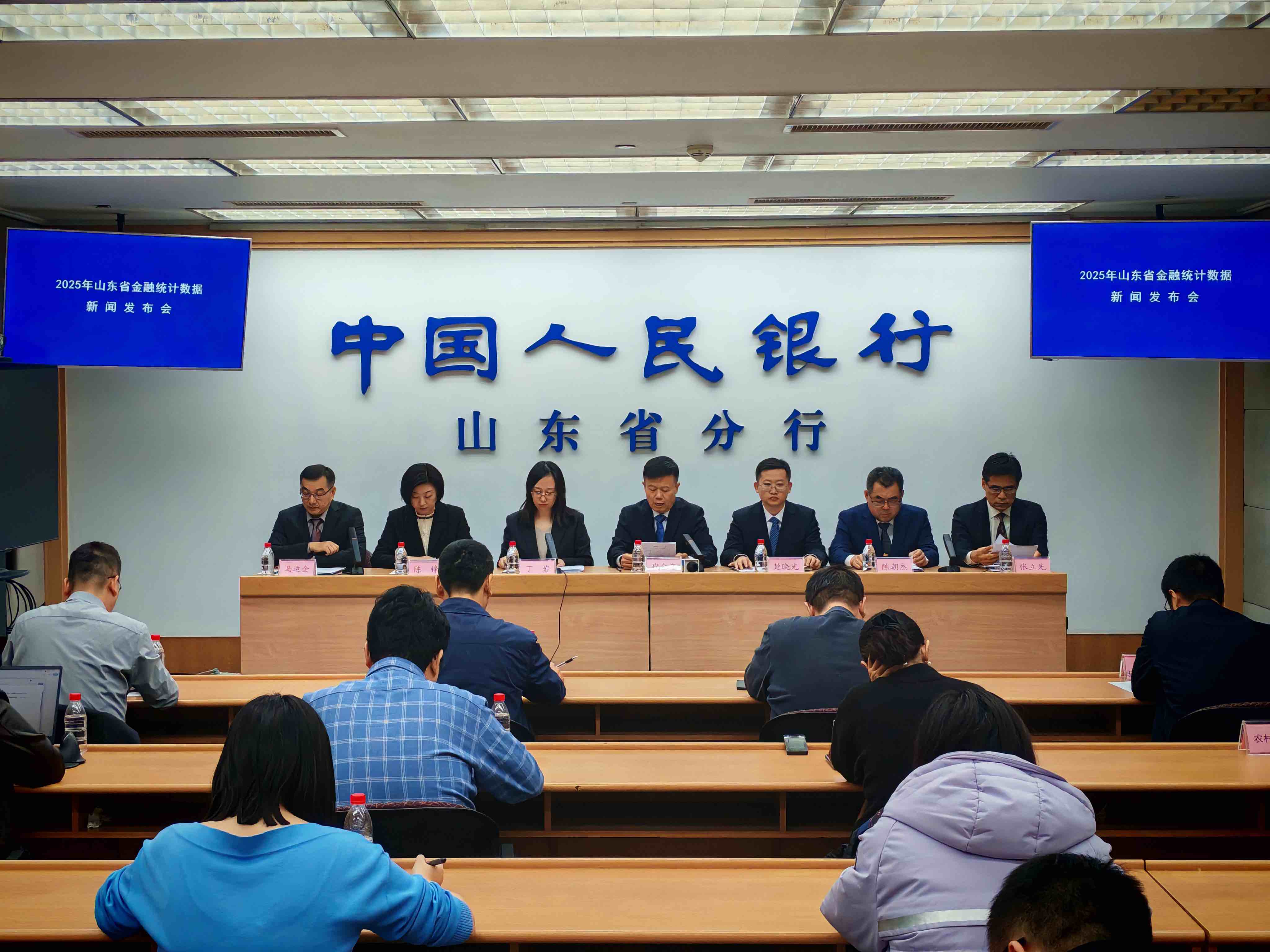 2025年末全省科技贷款余额2.8万亿元