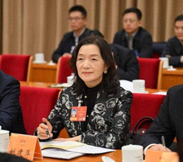 全国人大代表姚建萍：让非遗“穿起来、用起来”，融入现代生活与创新发展｜两会声音