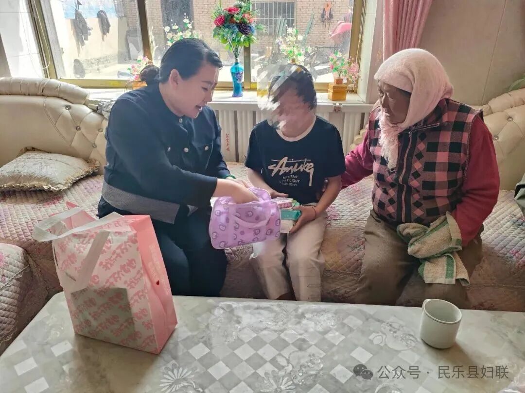 【知心姐姐工作站】关爱困境儿童 助梦健康成长