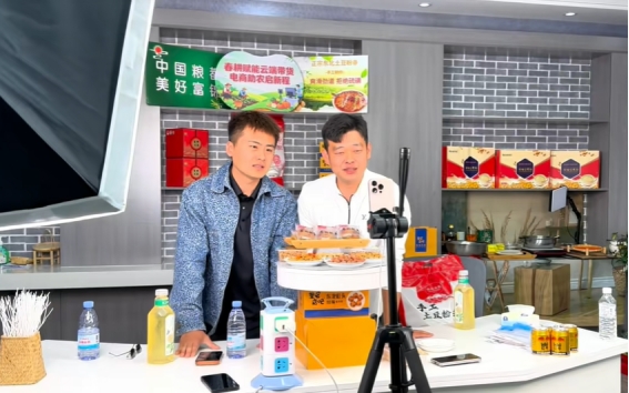 乡村振兴_精准引才系统育才_乡村振兴人才建设