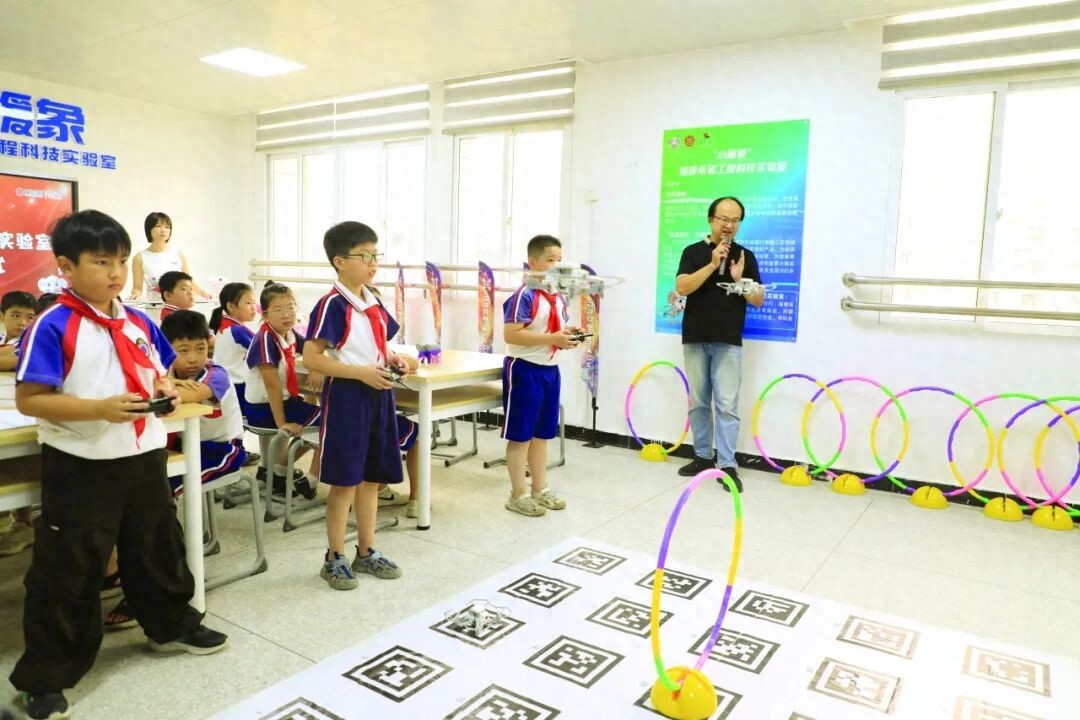福建希望工程：为希望筑路，向未来启航