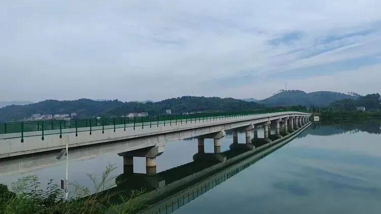 乡村教育振兴_乡村教育_乡村学校生源外流问题