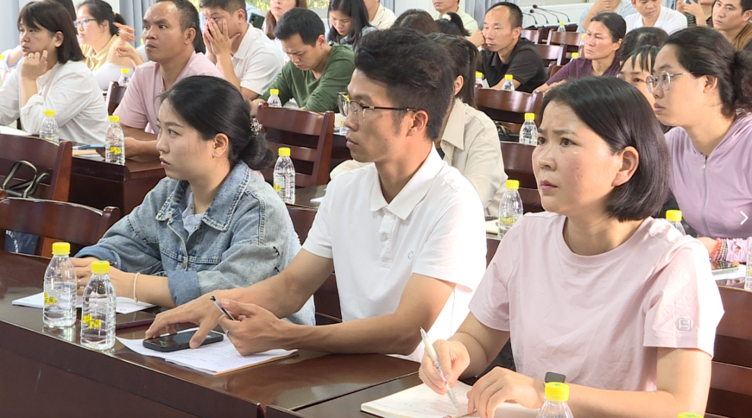AI公益助力扶贫_AI赋能乡村电商培训_农产品出圈AI技术