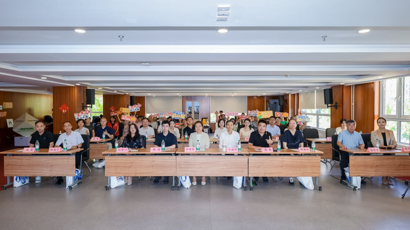 “一起动动脑”银发脑力锻炼公益课发布：游戏助力十城千场社区服务